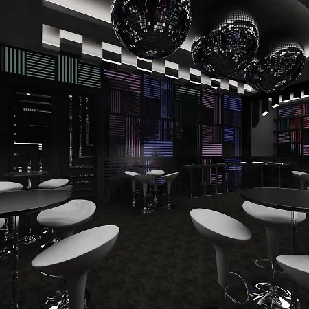 Hotel Lrs Port River & Side