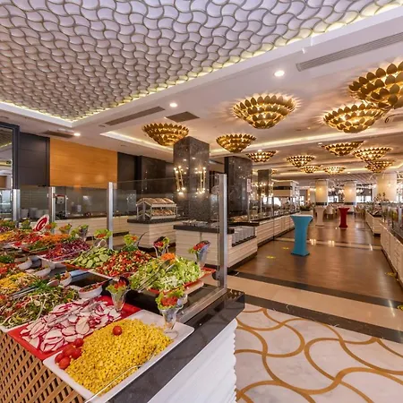 Lrs Port River & Hotel