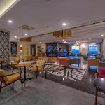 Hotel Lrs Port River &