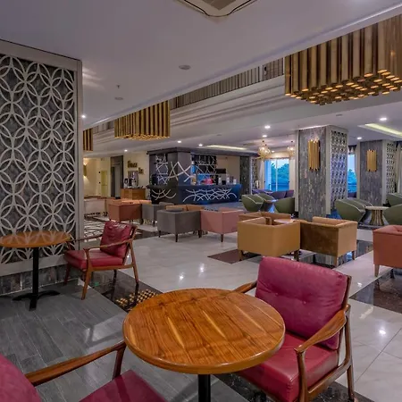 Port River Hotel&spa Side