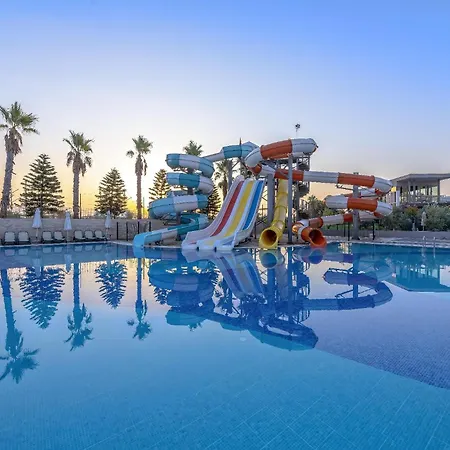 Lrs Port River & Ξενοδοχείο 5*