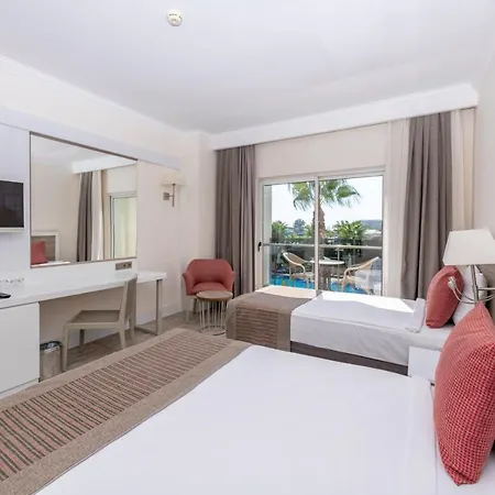 Lrs Port River & فندق سيدي