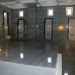 Lrs Port River & سيدي